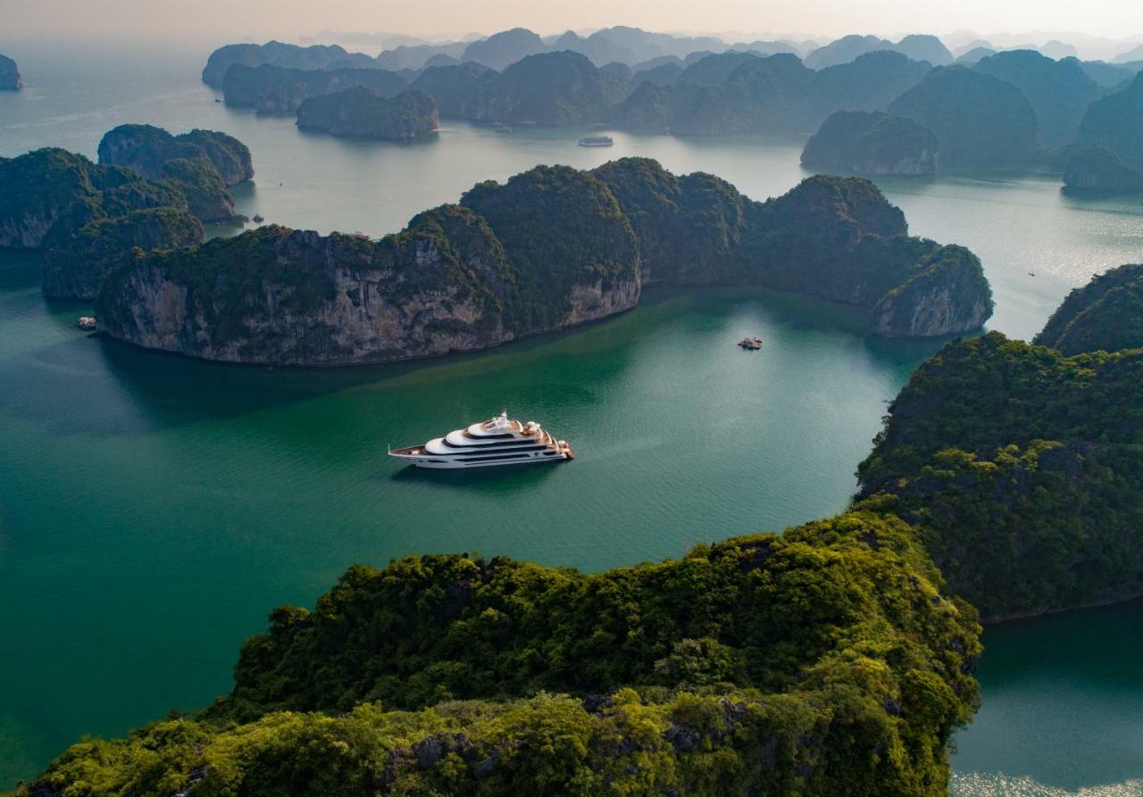 Scarlet Pearl Cruises - Wonder On Lan Ha Bay Hotel Ha Long Eksteriør billede